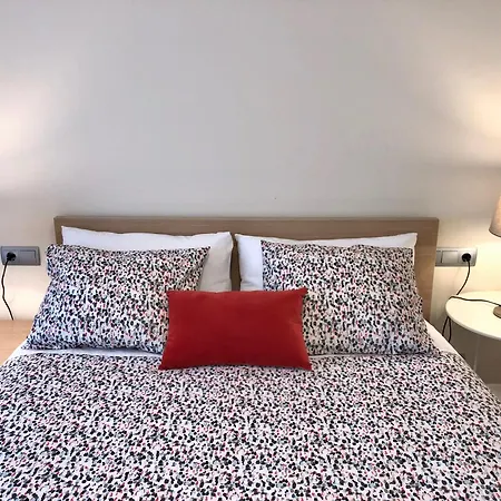 Apartamento Europa Jardin Oviedo Esterno foto