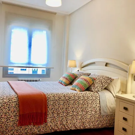 Apartamento Europa Jardin Oviedo Esterno foto