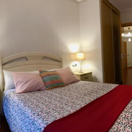 Apartamento Europa Jardin Oviedo Esterno foto