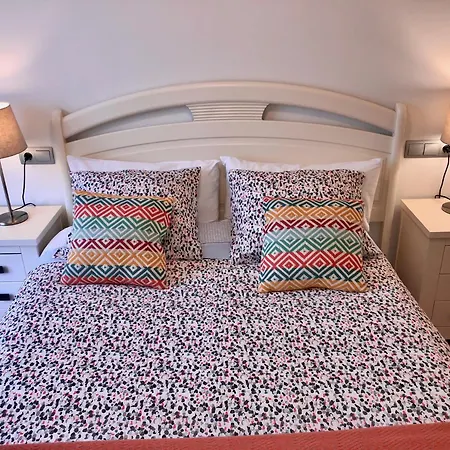 Apartamento Europa Jardin Oviedo Esterno foto