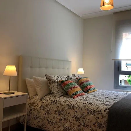 Apartamento Europa Jardin Oviedo Esterno foto